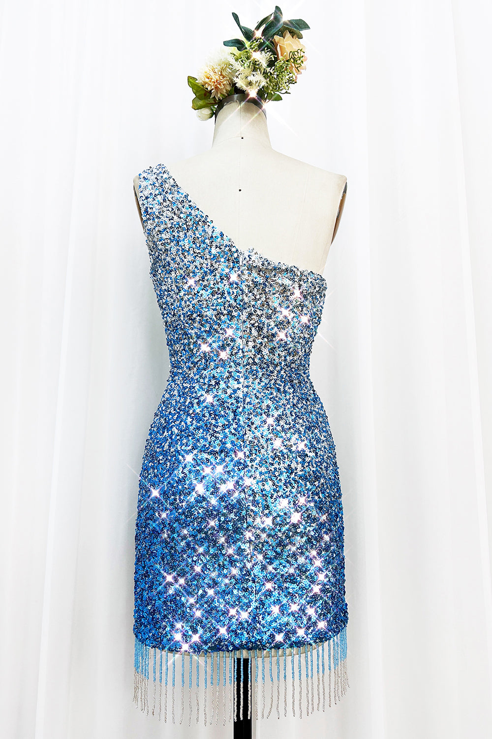 Sparkly Bodycon Spaghetti Straps Blue Sequins Short Cocktail Dress With Tassel