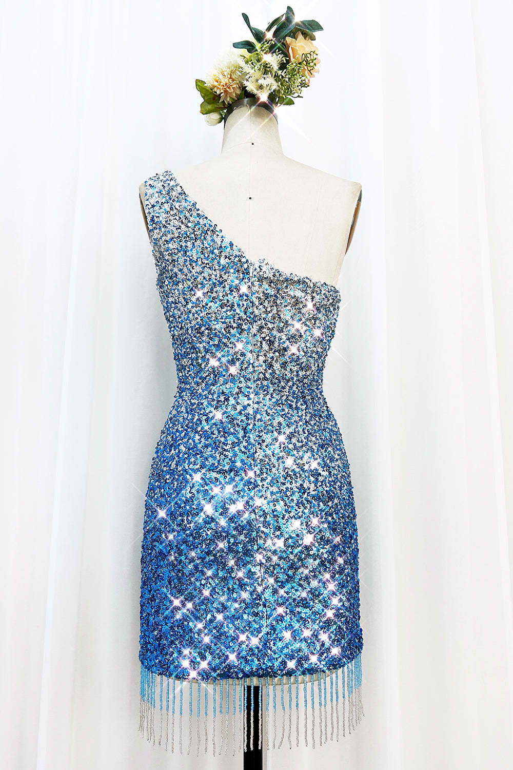 Sparkly Bodycon Spaghetti Straps Blue Sequins Short Cocktail Dress With Tassel