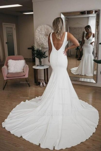 Simple V Neck Pretty Mermaid with Long Train Sexy Backless Beach Elegant Wedding Dresses