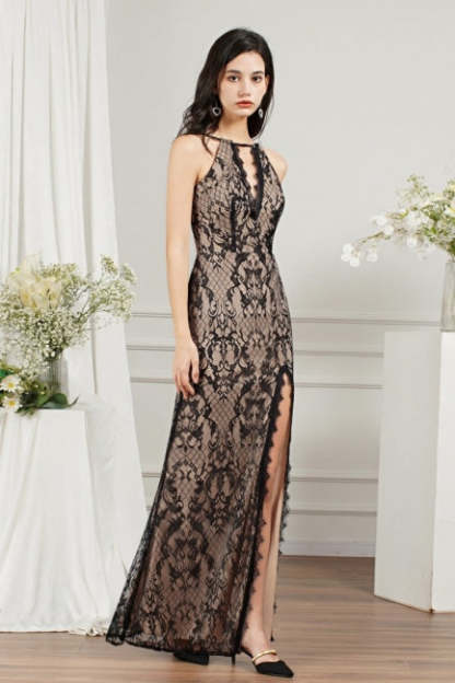 Unique V-Neck Sleeveless Mermaid Front-Split Tulle Prom Dresses with Appliques