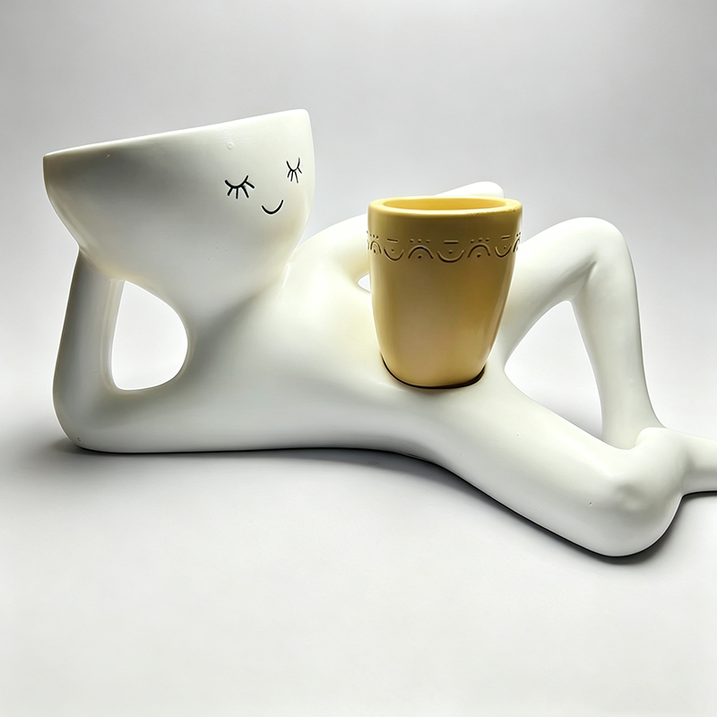 🔥LAST DAY 50% OFF - 😂Low-maintenance figurine planter