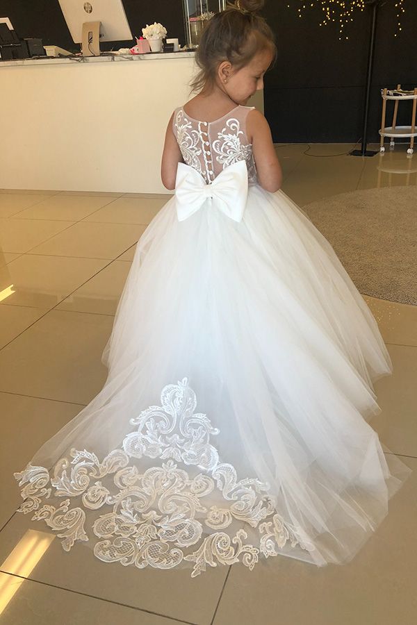 Princess Appliques Lace Floor-length Train Tulle Flower Girl Dresses With Bowknot