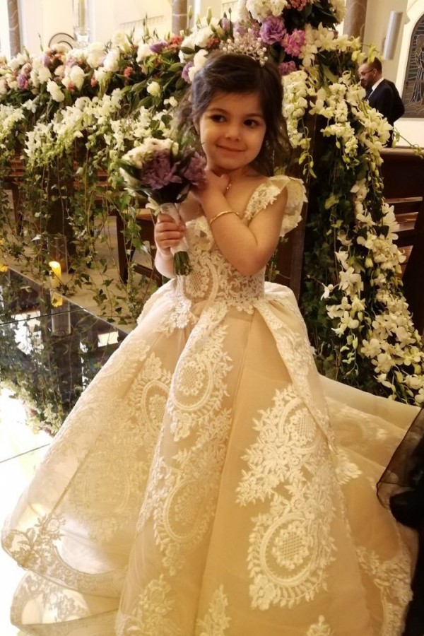 Cute A-line Wide Straps Appliques Lace Full Length Train Flower Girl Dresses