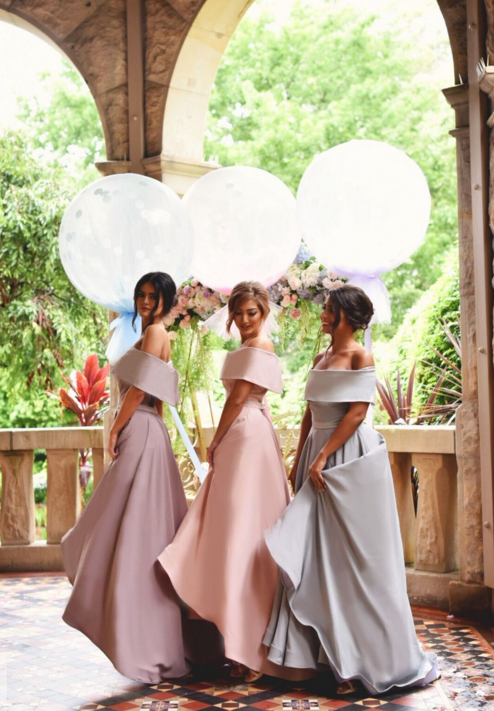 Off the Shoulder Bridesmaid Dresses Hi-Lo Ruffles Elegant Maid of the Honor Dresses