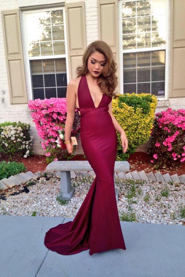 Burgundy Mermaid Prom Dresses Deep V-Neck Backless Evening Gowns