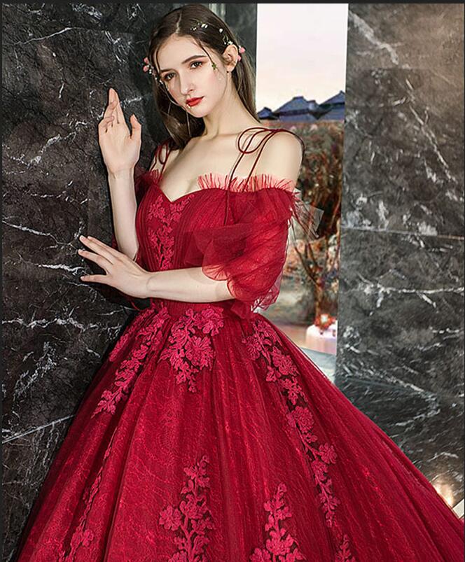 Off-the-shoulder Half Sleeves Tulle Appliques Lace Ball Gown Train Prom Dress