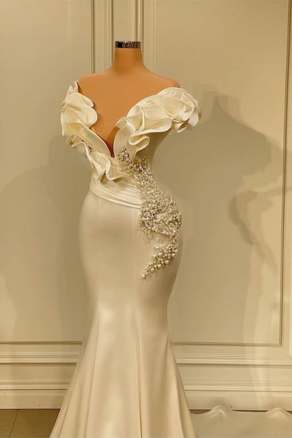 Elegant White Sweetheart Cascading Ruffles Pearl Long Mermaid Prom Dress