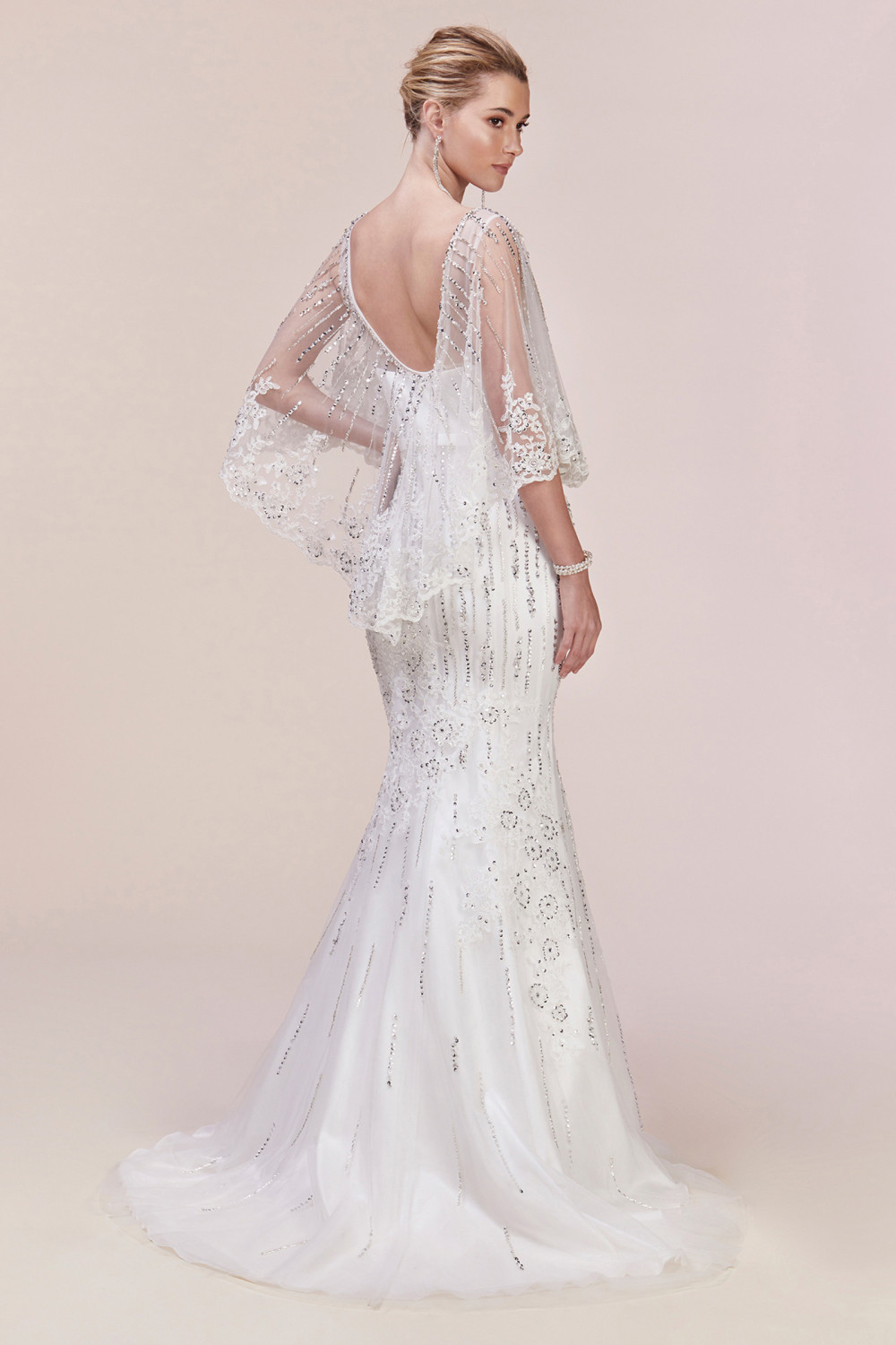 Charming Bateau Sequins Tulle Floor-length Mermaid Prom Gown With Sleeve Cape