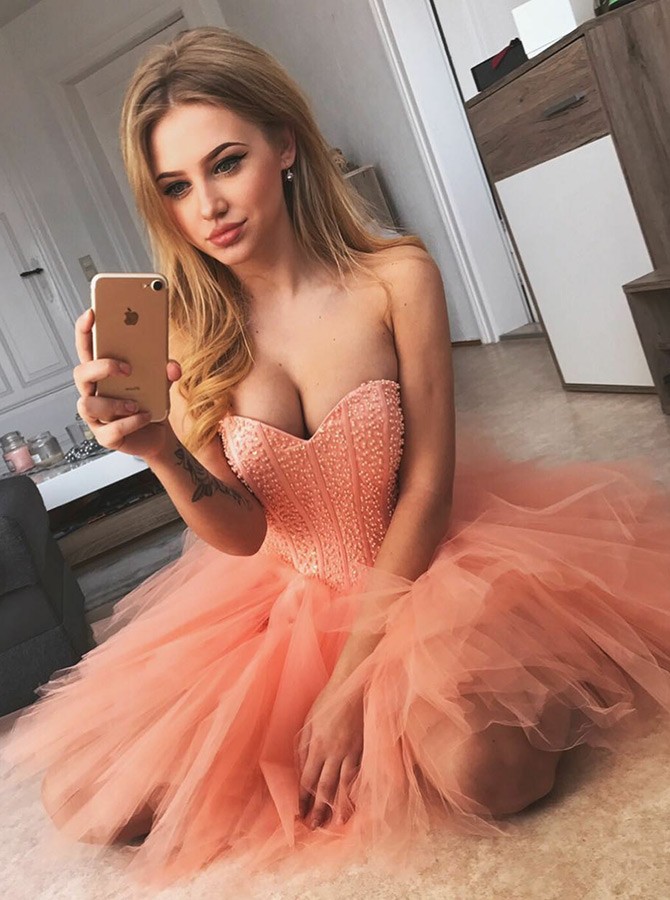 Sexy A-Line Tulle Homecoming Dresses | Sweetheart Sleeveless Beading Mini Cocktail Dresses