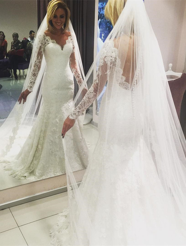 Glamorous Lace V-Neck Mermaid Wedding Dresses with Long Sleeves