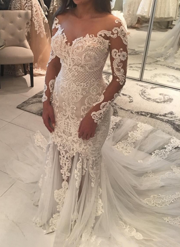 Gorgeous Pearls Fit and Flare Wedding Dresses | Off-the-Shoulder Lace Appliques Bridal Gowns