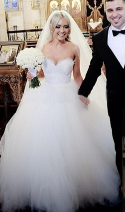 Sweetheart Lace Beaded Puffy Ball Gown Tulle Princess Wedding Dresses