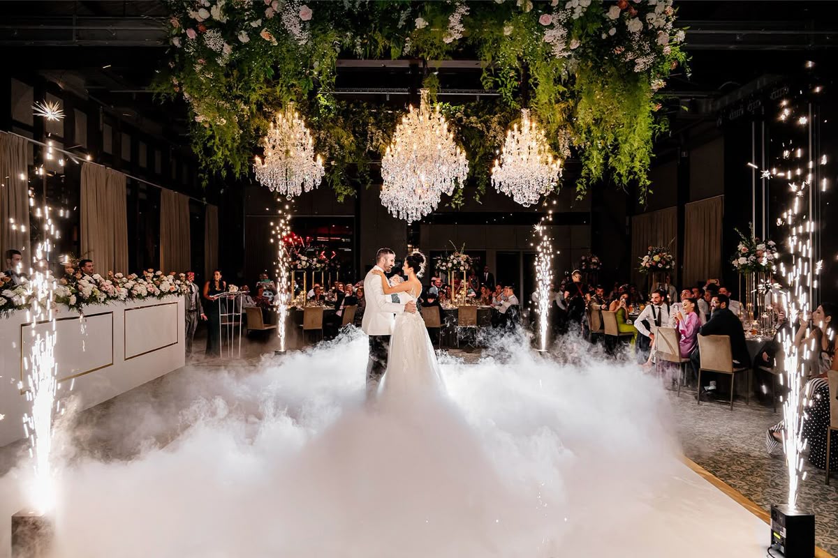 Babyonlinedress How to Choose Luxury Wedding Dresses: Styles, Fabrics, and Babyonlinedress UK