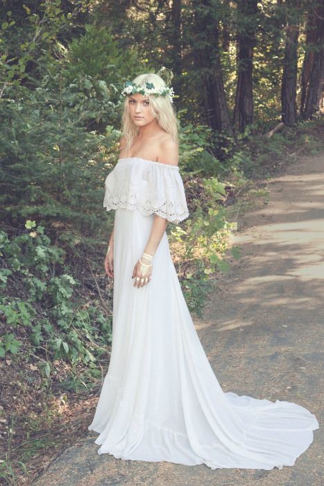 Bohemian A-line Wedding Dresses Off the Shoulder Summer Simple Bridal Gowns