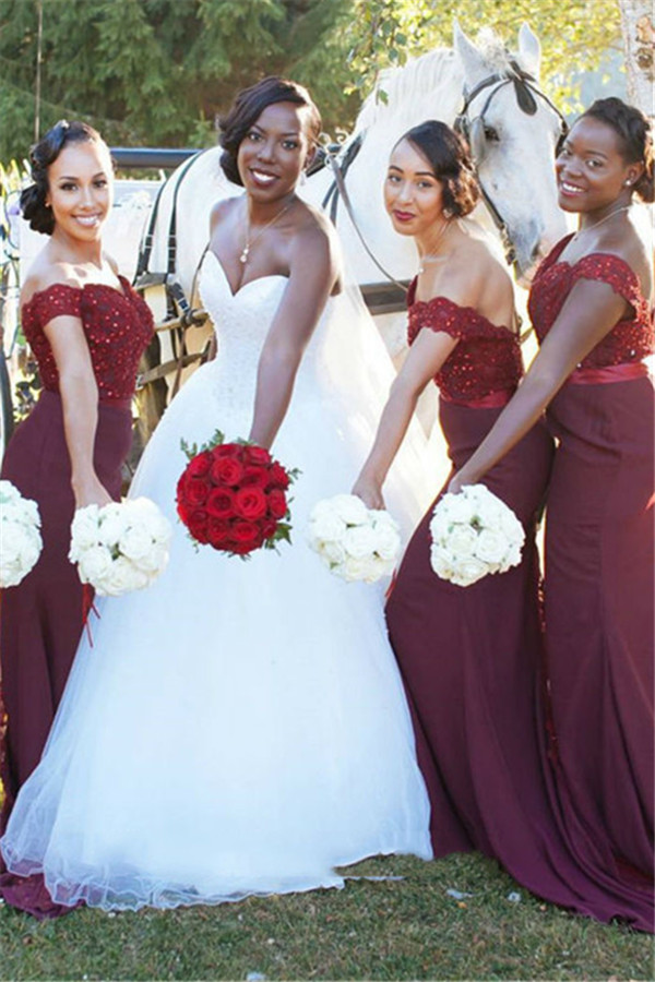 Off-the-Shoulder Lace Appliques Mermaid Glamorous Bridesmaid Dress