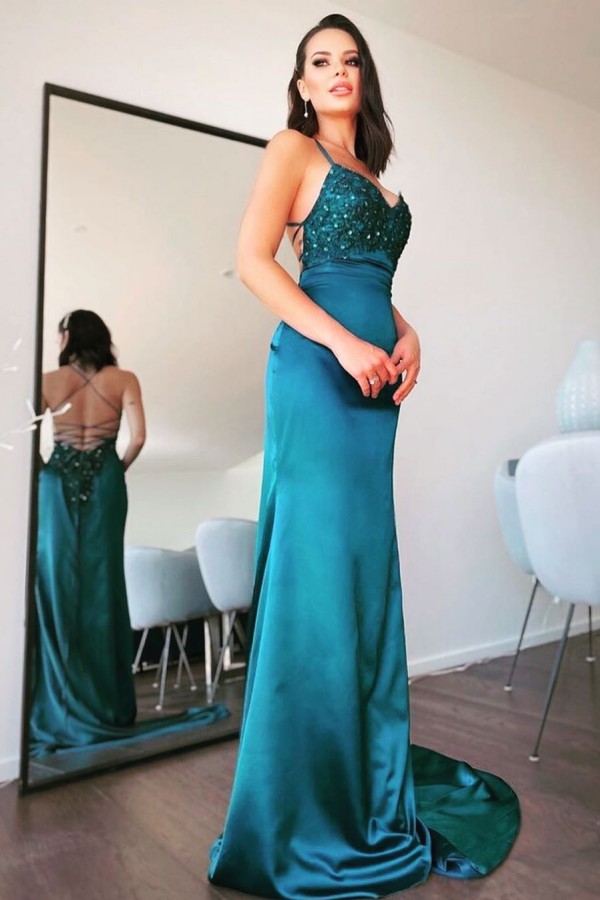 Sexy Spaghetti Straps Halter Evening Dress Backless Appliques Mermaid Prom Dress