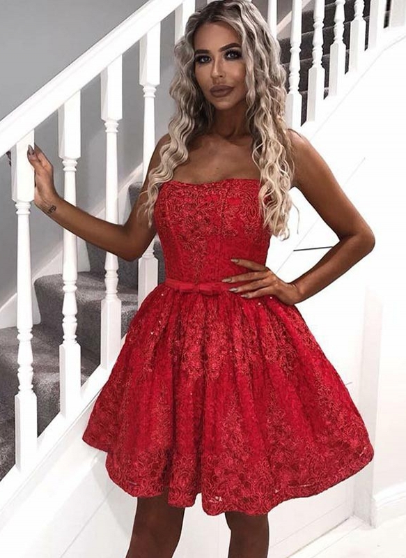 Elegant A-Line Lace Homecoming Dresses | Sexy Strapless Short Cocktail Dresses