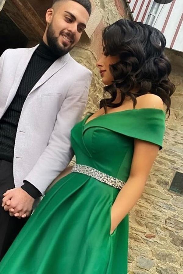 Vintage Off-the-shoulder Ruffles A-Line Prom Dress With Pockets Crystal Belt