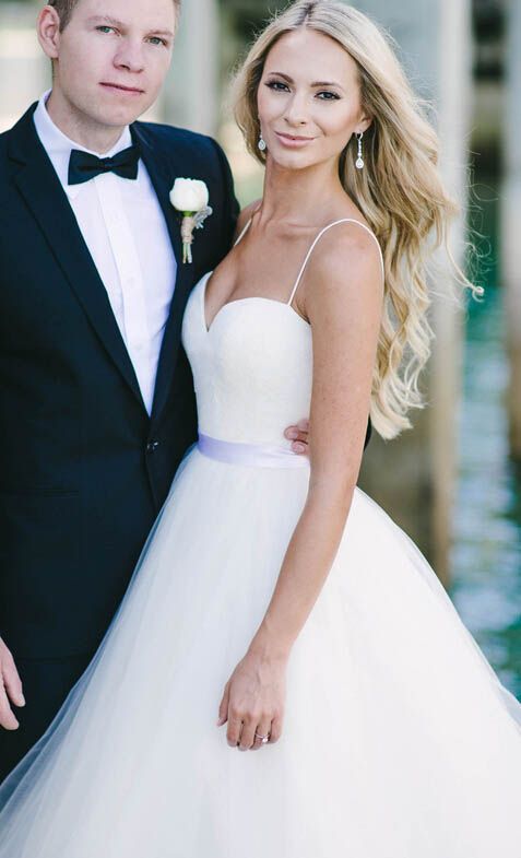 Gorgeous Floor Length Sweetheart Spaghetti Straps Tulle Beach Wedding Dresses