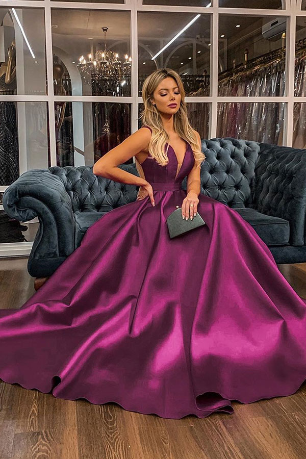 Solid Straps V-neck A-line Long Prom Dresses | Classic Formal Gowns