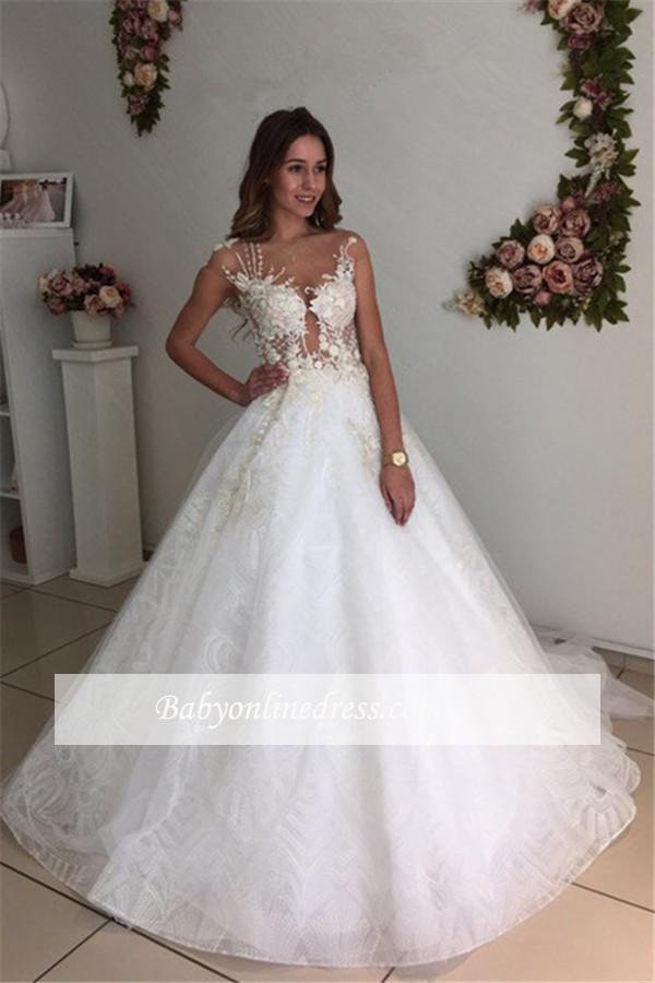 Beach White A-Line Lace Appliques Court-Train Tulle Wedding Dresses