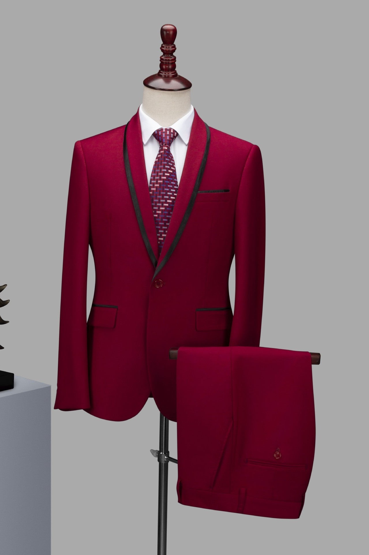 Classic Men Suit Burgundy Shawl Lapel Two Pieces Men Suits For Prom-Babyonlinedress