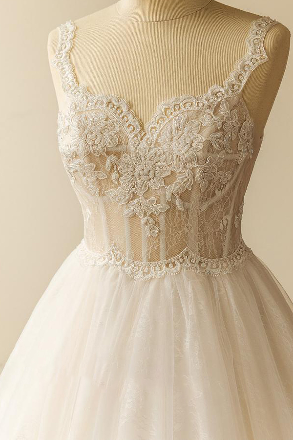 Straps Sweetheart Lace Appliques Tulle Puff Fit and Flare Wedding Dresses