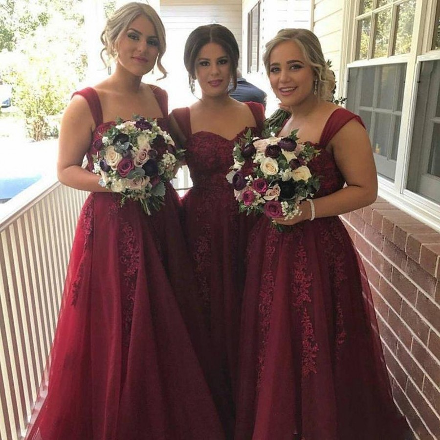 summer Straps Sweetheart Lace-Appliques Tulle Burgundy Bridesmaid Dress