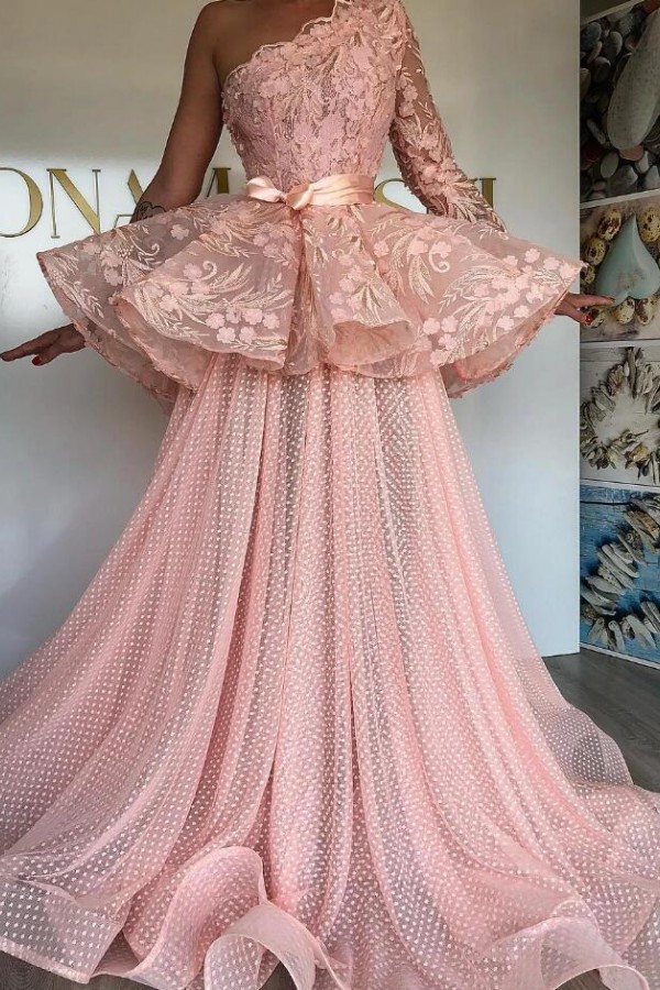 Stunning One Shoulder Tulle A-Line Ruffles Prom Dress With Appliques Lace
