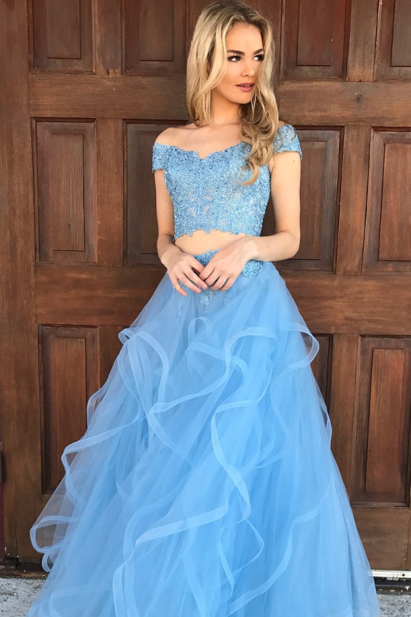 Chic Off-shoulder V-neck Floor-length Tulle Appliques Two-piece Prom Dresses