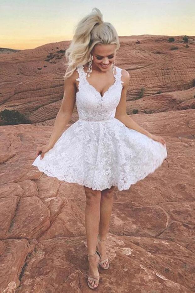 Simple White Appliques Lace Short Party Dress V-neck A-Line Prom Dress