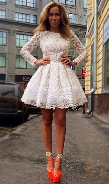 A-Line Long Sleeve Lace Homecoming Dresses White Short Cocktail Dresses