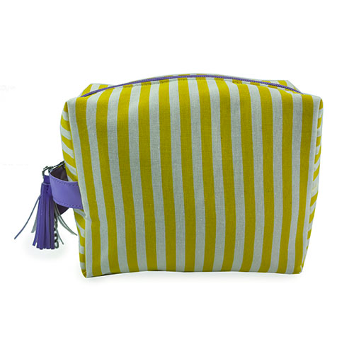WW25010077 Purple Tassel Cosmetic Bag