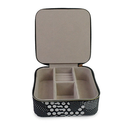 WW2604020007 4 Compartments Accessory Box