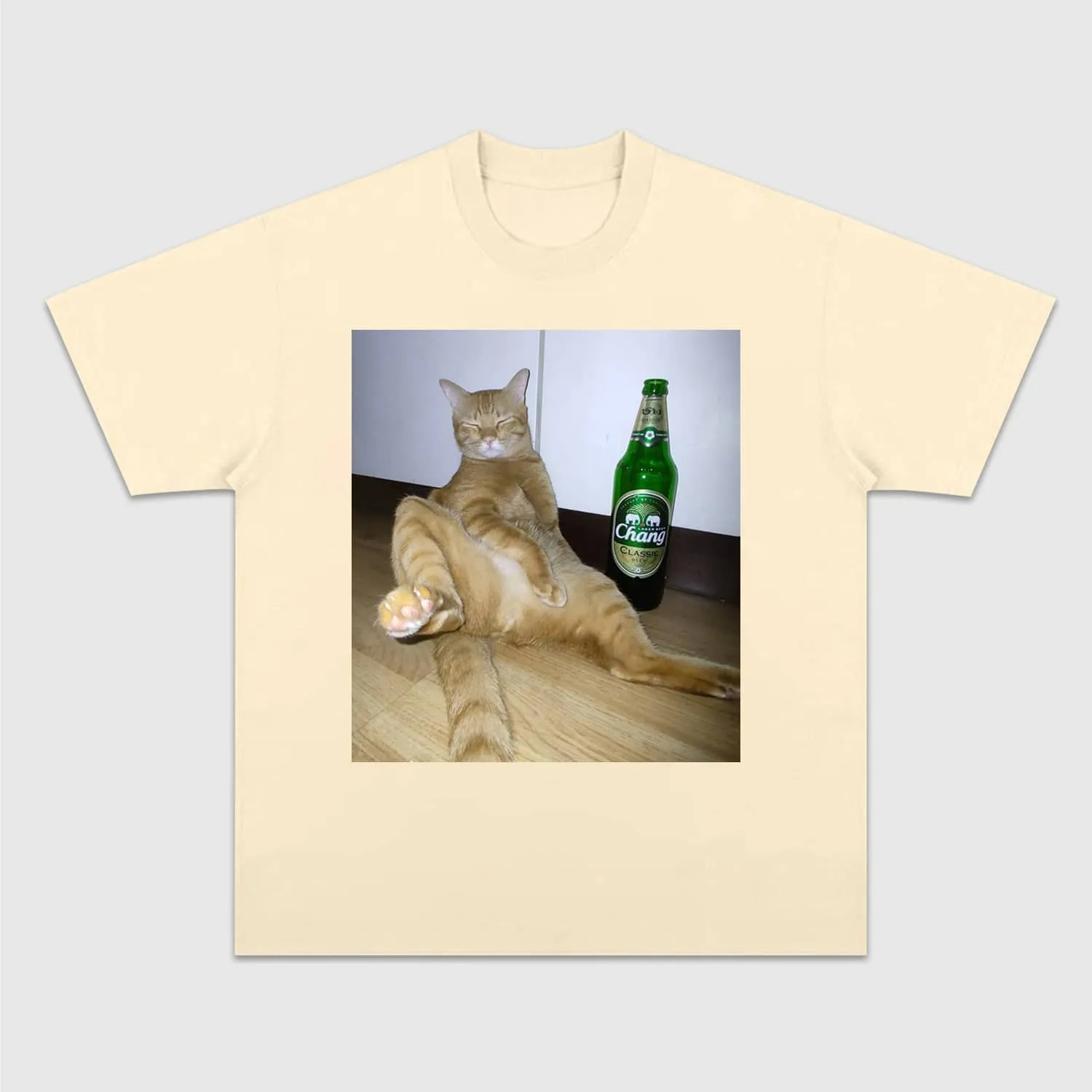 WACKY CAT TEE. 7.3-ComicClothe