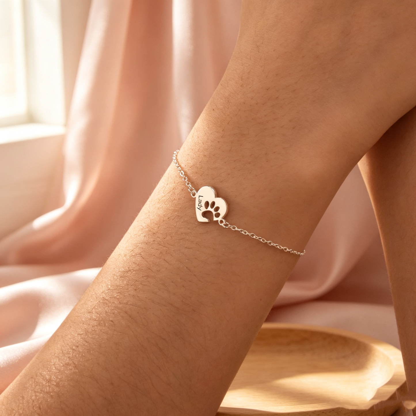 Personalized Paw Print Bracelet with Pet Name, Custom Dog & Cat Memorial Jewelry, Pet Loss Gift for Dog Mom and Cat Mom