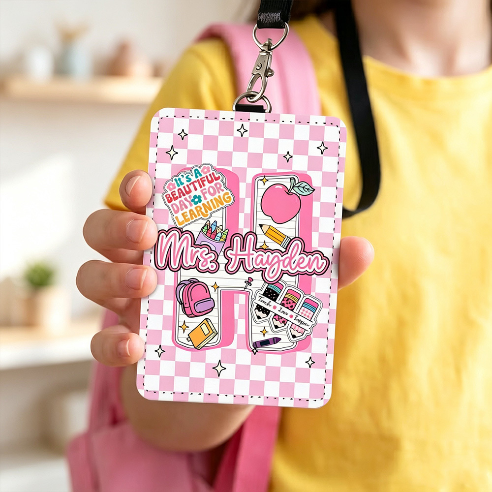 Personalized Apple Teacher ID Badge Holder with Initial & Name, Cute PU Leather Badge Reel Holder for Teachers, School Staff Appreciation Gift