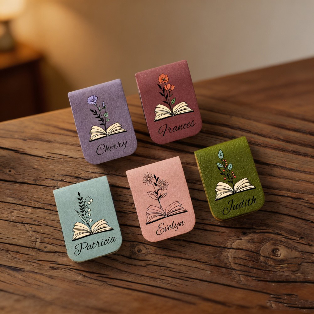 Personalized Birth Flower Leather Magnetic Bookmark, Custom Name Floral Bookmark Clip, Reading Gift for Book Lovers, Birthday Gift for Her