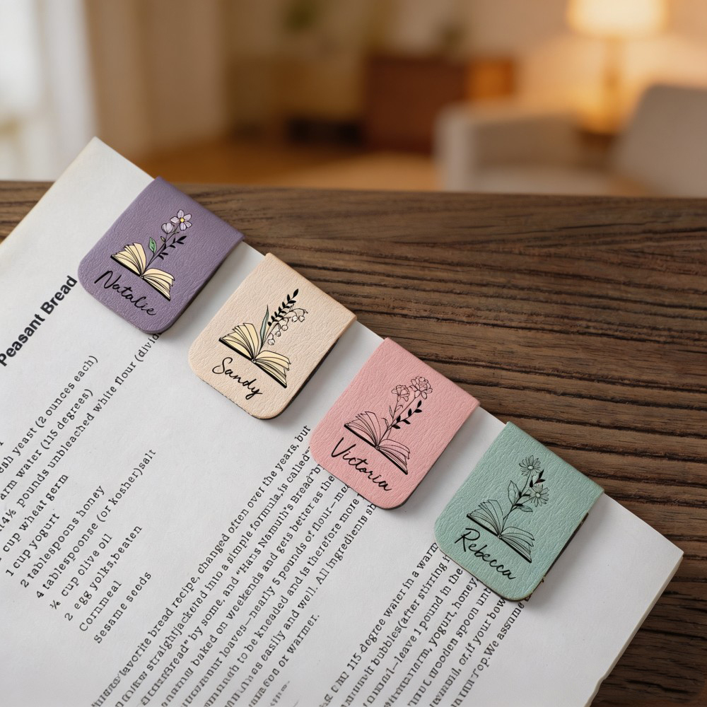 Personalized Birth Flower Leather Magnetic Bookmark, Custom Name Floral Bookmark Clip, Reading Gift for Book Lovers, Birthday Gift for Her