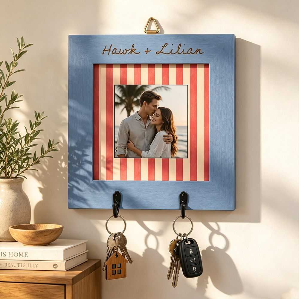 Personalized Couple Photo Key Holder, Custom Name Wooden Key Rack, Entryway Wall Decor, Housewarming Gift