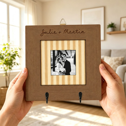 Personalized Couple Photo Key Holder, Custom Name Wooden Key Rack, Entryway Wall Decor, Housewarming Gift