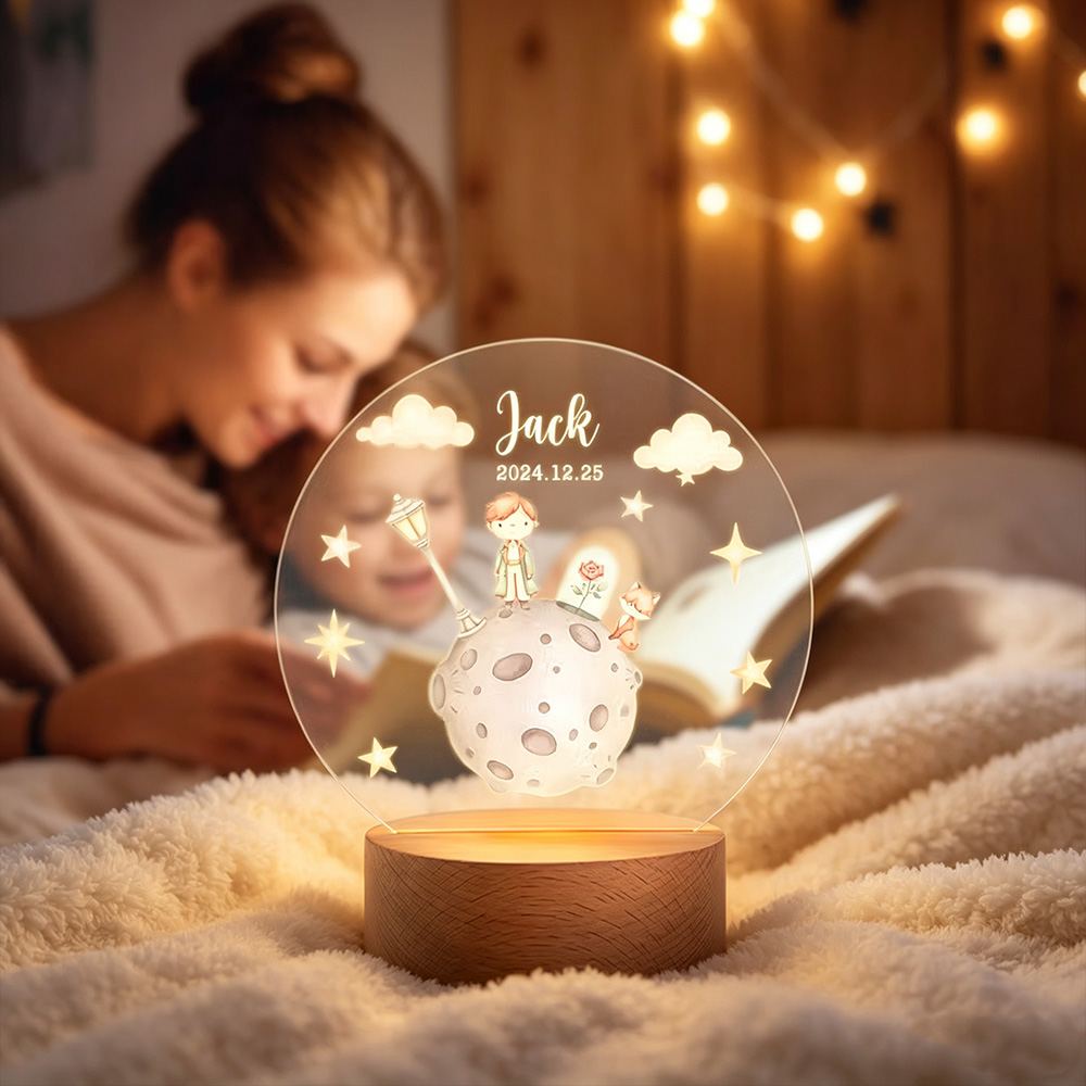 Personalized Prince Fox LED Night Light with Name, Acrylic Nursery Lamp with Wooden Base, Birthday Gift for Kids