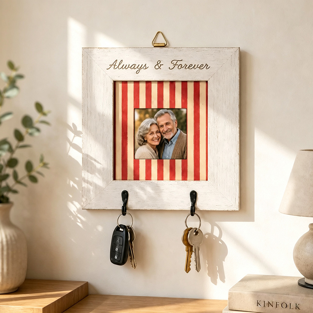 Personalized Couple Photo Key Holder, Custom Name Wooden Key Rack, Entryway Wall Decor, Housewarming Gift