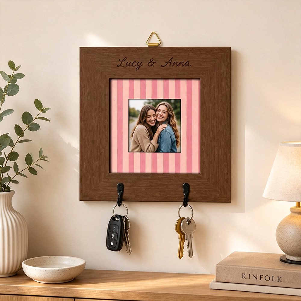 Personalized Couple Photo Key Holder, Custom Name Wooden Key Rack, Entryway Wall Decor, Housewarming Gift