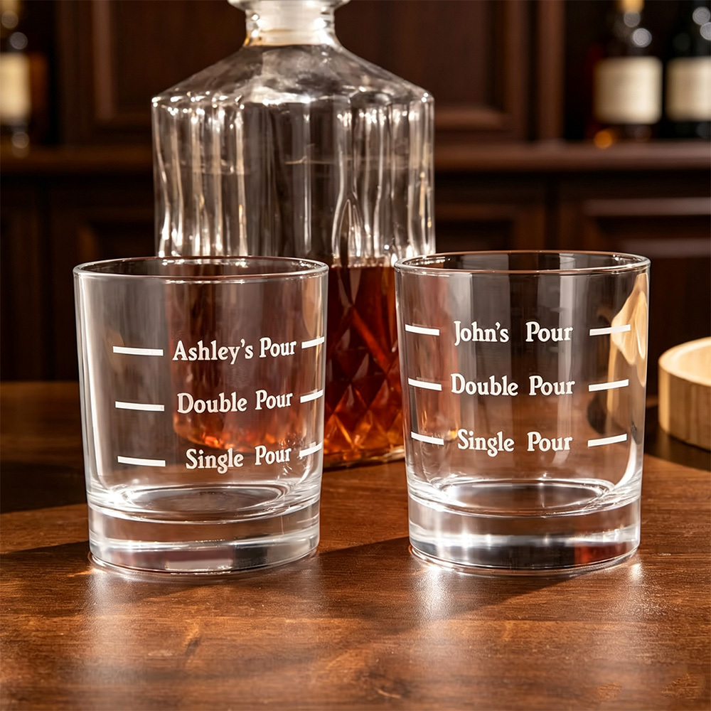 Personalised Pour Line Whiskey Glass with Engraved Name, 10oz Tumbler for Dad, Husband and Whiskey Lovers