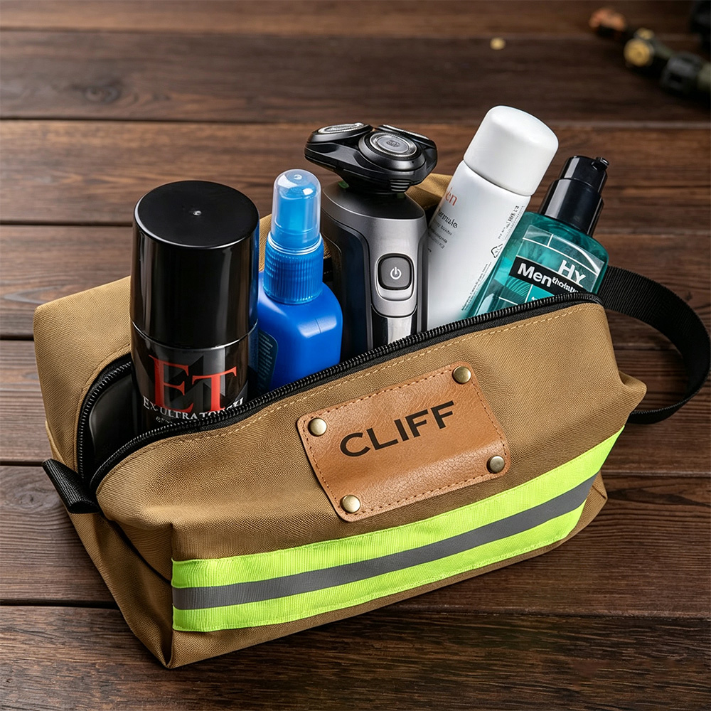 Personalized Reflective Travel Dopp Kit – Custom Name Toiletry Bag for Men, Waterproof Grooming Organizer for Travel, Gym & Outdoor