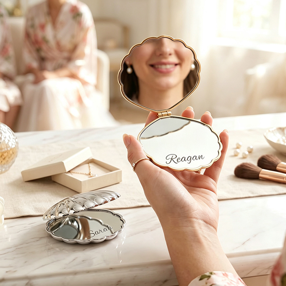 Personalized Seashell Compact Mirror – Custom Engraved Name Makeup Mirror, Beach Wedding & Bridesmaid Gift