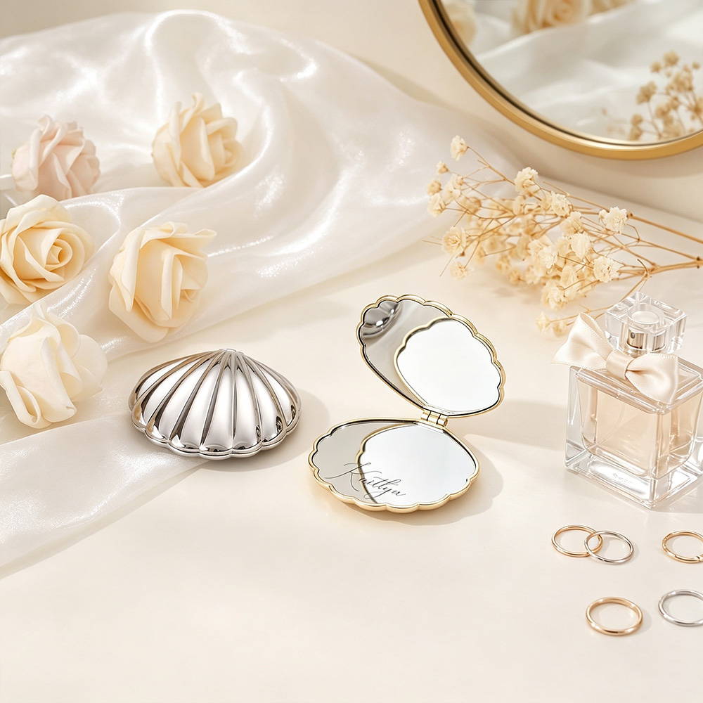 Personalized Seashell Compact Mirror – Custom Engraved Name Makeup Mirror, Beach Wedding & Bridesmaid Gift