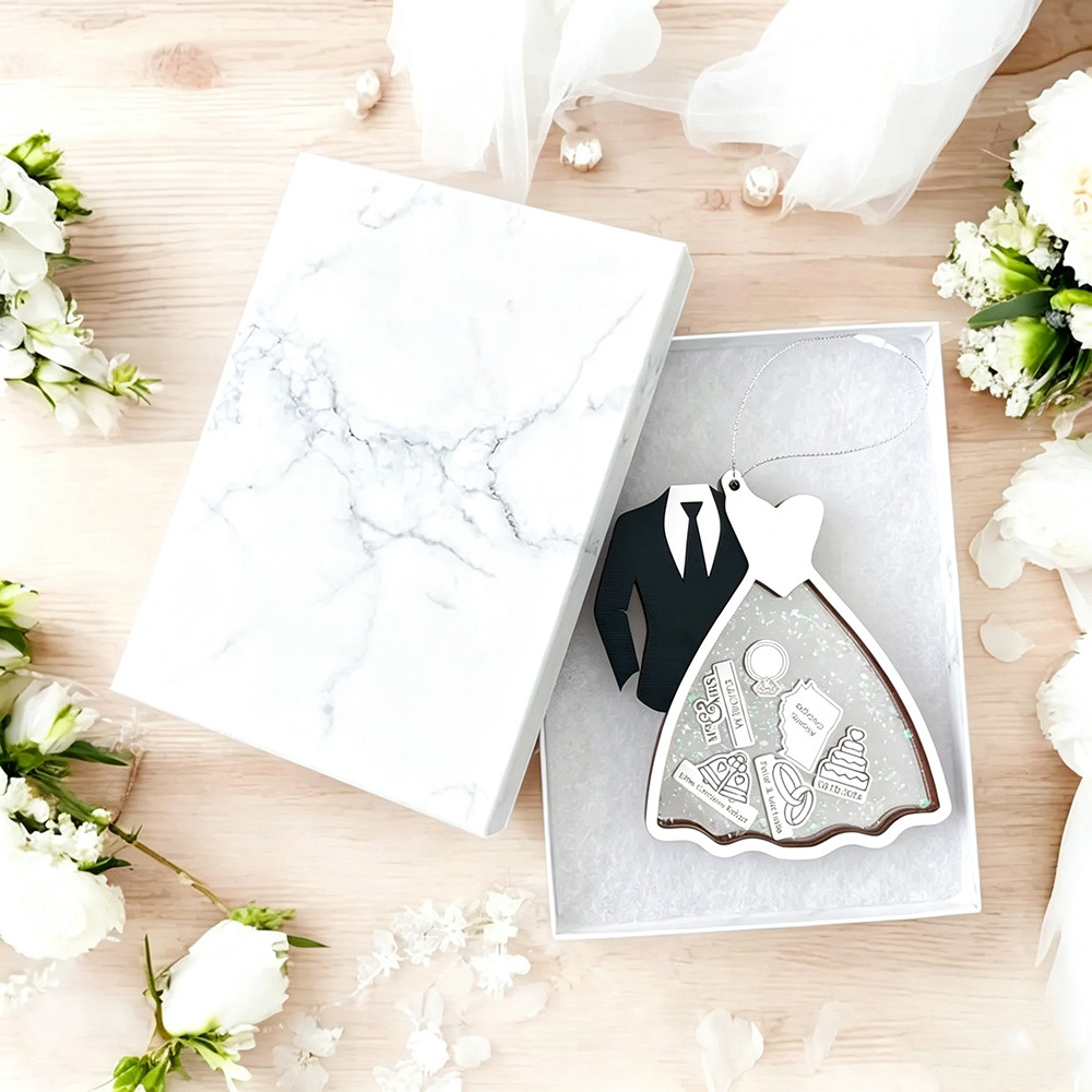 Personalized Bride & Groom Ornament – Custom Wedding Dress and Tuxedo Christmas Tree Decoration