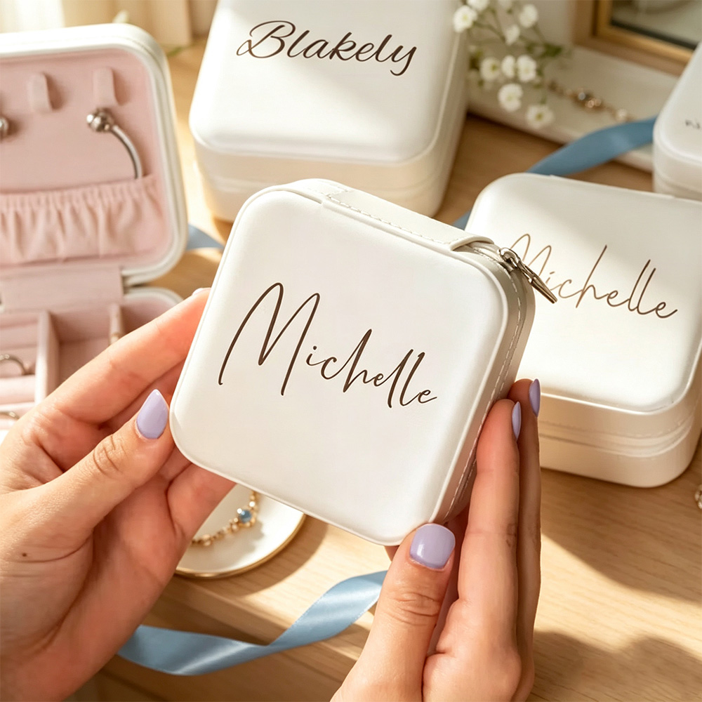 Personalised PU Leather Travel Jewellery Box with Name, Portable Jewellery Organiser for Rings, Earrings and Necklaces, Birthday or Wedding Gift for Women